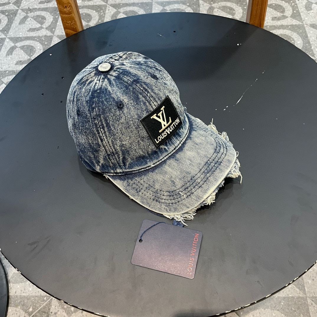 Louis Vuitton Caps